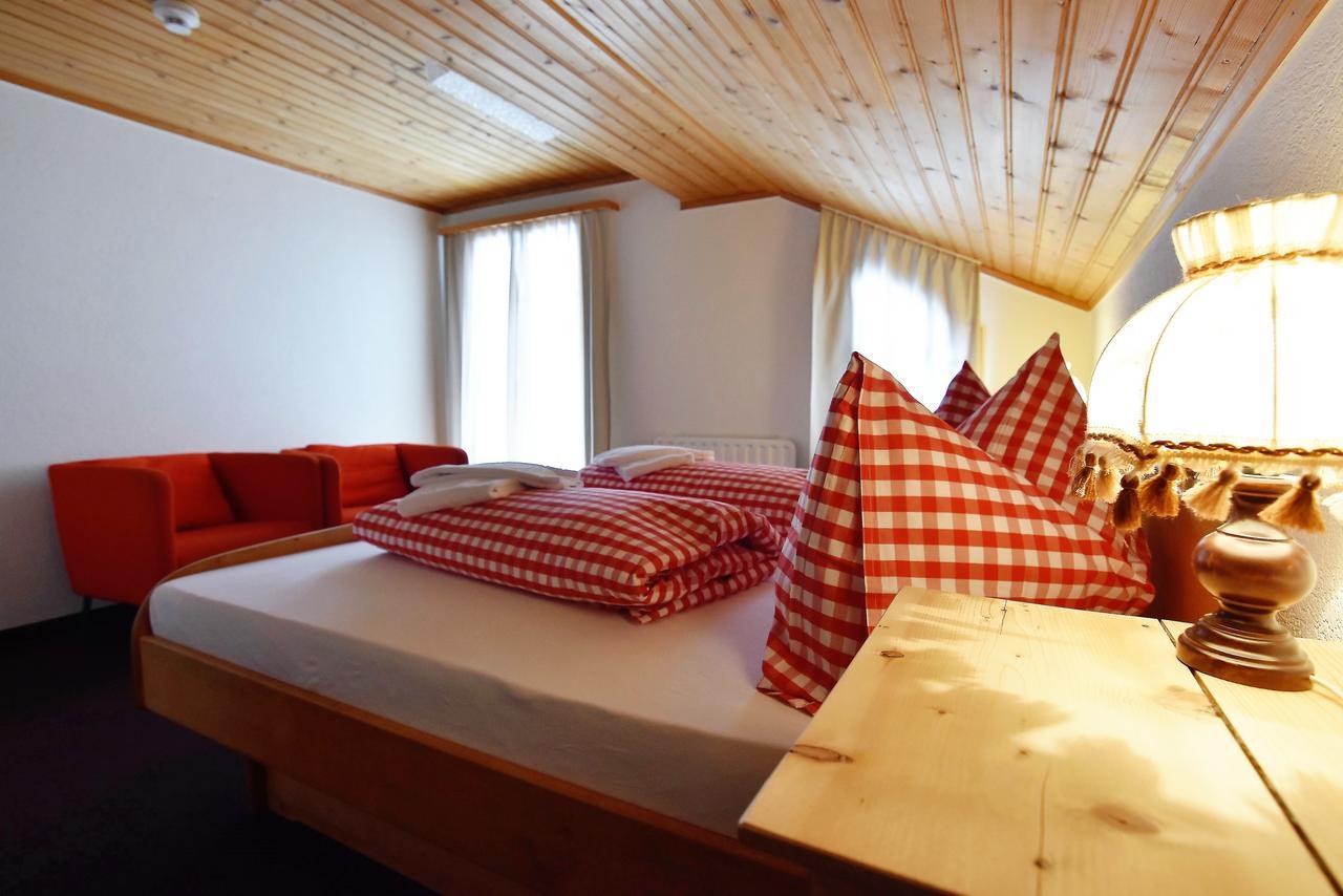 Alpina Lodge Bed & Breakfast Tschiertschen Dış mekan fotoğraf